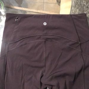 Lululemon cropped black leggings